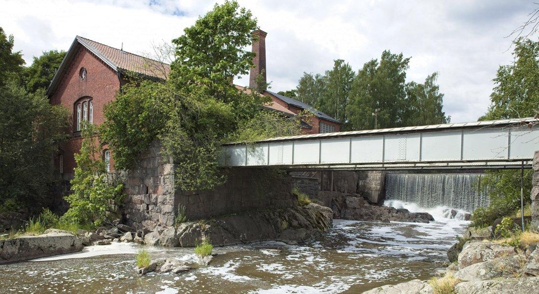 Vedellä sähköä jo 1880-luvulla: Vesi vanhin voitehista